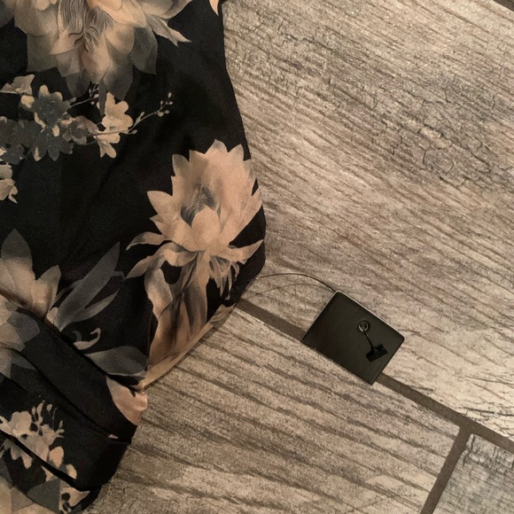 Lulus Dreaming Away Black Floral Pleated Maxi - Picture 9 of 11